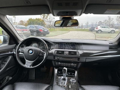 BMW 525d xDrive (Automata)