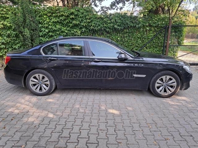 BMW 730d xDrive (Automata)