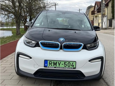 BMW I3 i3s 120Ah (Automata) 1. tulaj. magyarországi. napfénytető. Harman Kardon