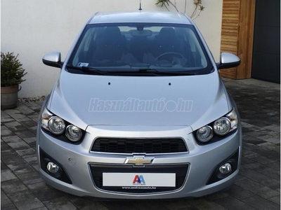 CHEVROLET AVEO Sedan 1.4 16V LT / 189 E. KM / MAGYARORSZÁGI / PARKRADAR / TEMPOMAT / VEZETETT SZERVIZKÖNYV