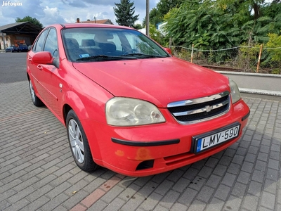 Chevrolet Lacetti Sedan 1.6 16V Premium Autóbes...