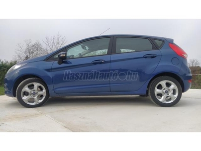 FORD FIESTA 1.4 Color