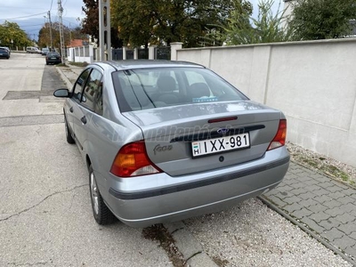 FORD FOCUS 1.4 Ambiente