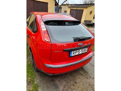 FORD FOCUS 1.6 Sport