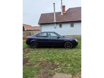 FORD MONDEO 1.8 Ghia