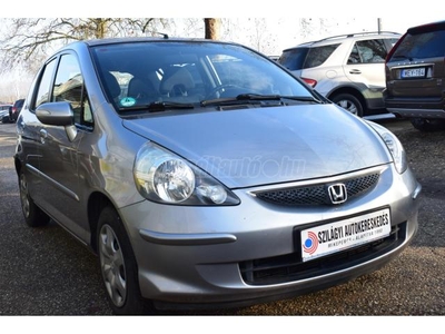 HONDA JAZZ 1.4 Elegance Első tulajdonostól/ vezetett szervizkönyv + Nyári kerékszett