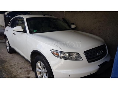 INFINITI FX35 3.5 V6 Aut