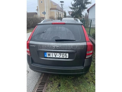 KIA CEE'D 1.4 EX