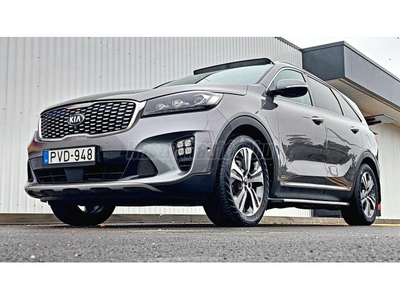 KIA SORENTO 2.2 CRDI GT-Line (Automata) Facelift. GT-line! Magyarországi 1.tulaj. végig márkaszervízben vez.sz.k. sérülé