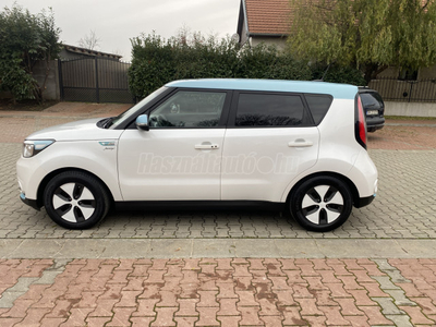 KIA SOUL EV CVT