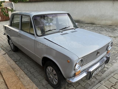 LADA 1200 2102