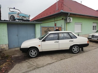 LADA SAMARA Forma 21099-00 L