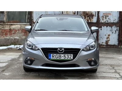 MAZDA 3 Sport 1.5 Azuma VALÓS KM