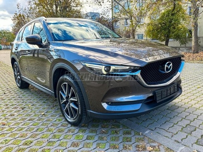 MAZDA CX-5 2.0i Takumi Bőr/Bose/kanyarkövető LED/sérülésmentes/teljes szerviztörténet