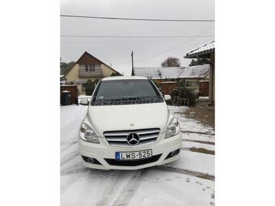 MERCEDES-BENZ B 180 CDI