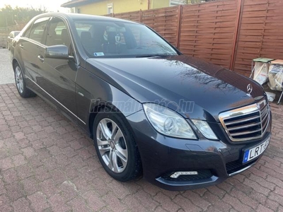 MERCEDES-BENZ E 220 CDI BlueEFFICIENCY Avantgarde (Automata)