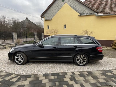 MERCEDES-BENZ E 220 CDI T BlueEFF. Avantg. 7G-TRONIC