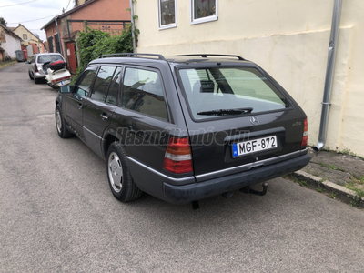 MERCEDES-BENZ W 124