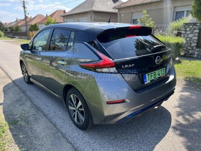 NISSAN LEAF N-Connecta 40kWh (Automata) Hibátlan állapotban .azonnal vihető