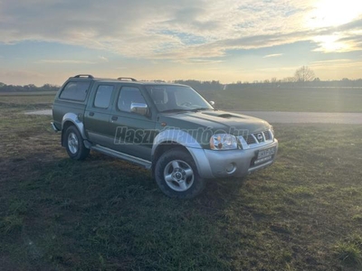 NISSAN PICK UP 2.5 4WD Double Navara