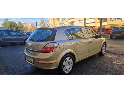 OPEL ASTRA H 1.4 Cosmo