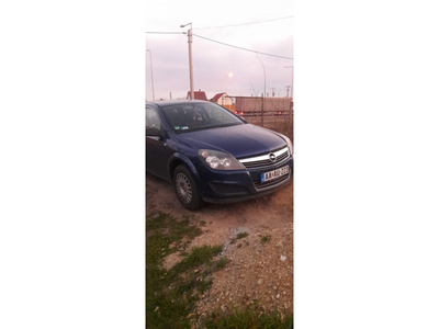 OPEL ASTRA H 1.7 CDTI Essentia