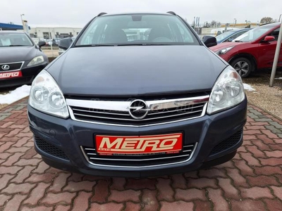 OPEL ASTRA H Caravan 1.6 Enjoy Navi. Telefon