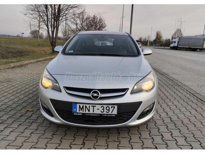 OPEL ASTRA J 1.4 Active