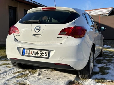 OPEL ASTRA J 1.7 CDTI Enjoy