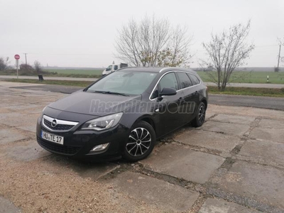 OPEL ASTRA J 1.7 CDTI Sport