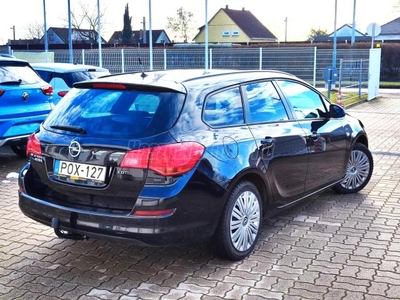 OPEL ASTRA J Sports Tourer 1.7 CDTI Sport Leinformálható Km!