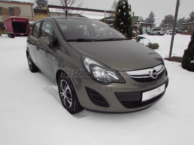 OPEL CORSA D 1.2 Color Edition 96.000km.első tulajtól.végig vezetett szervizkönyv.digitklíma.2kulcs.szépállapot