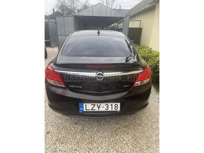 OPEL INSIGNIA Limousine