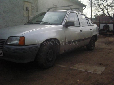 OPEL KADETT E 1.7 D LS