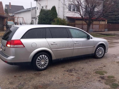 OPEL VECTRA C 1.8 Essentia