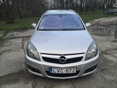 OPEL VECTRA C 1.9 CDTI Elegance (Automata)