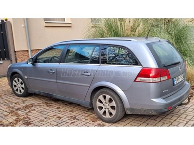 OPEL VECTRA C Caravan 1.9 CDTI Cosmo (Automata)