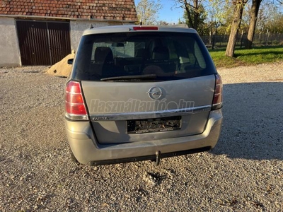 OPEL ZAFIRA 1.9 DTI Cosmo