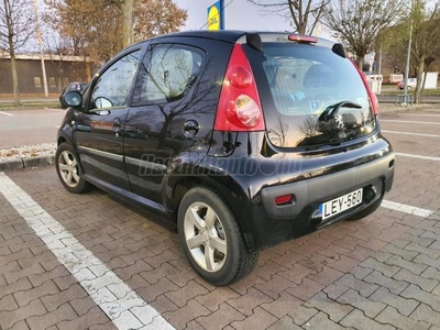 PEUGEOT 107 1.0 Junior