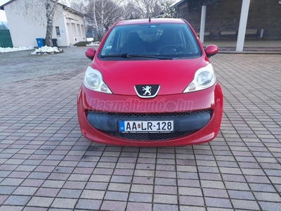 PEUGEOT 107 1.0 Kid