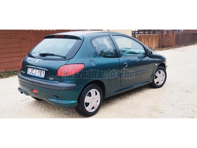 PEUGEOT 206 1.1 Open FRISS MŰSZAKI MEGKÍMÉLT ÁLLAPOTBAN FRISSEN SZERVIZELVE