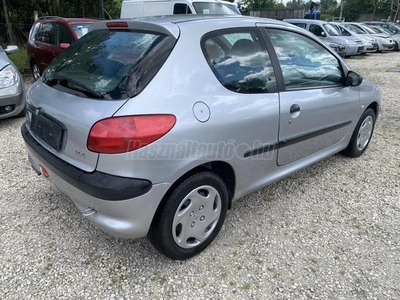 PEUGEOT 206 1.1 Profil