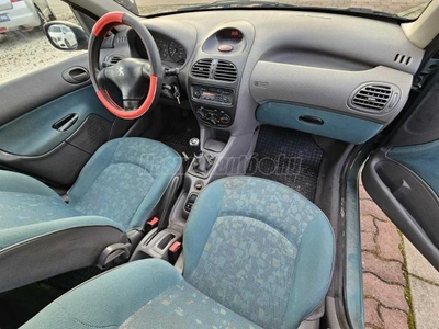 PEUGEOT 206 1.4 Mistral