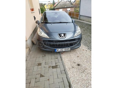 PEUGEOT 207 1.4 16V Trendy