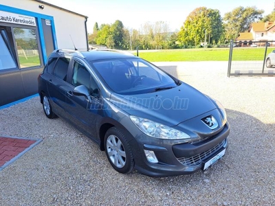 PEUGEOT 308 SW 2.0 HDi Premium PANO.PDC.TEMPOMAT.VHOROG.MULTIKORMÁNY