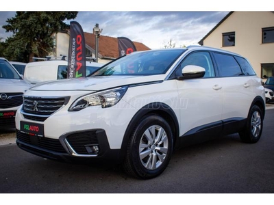 PEUGEOT 5008 1.2 PureTech Allure S&S (7 személyes ) EAT8 EURO6.3 29000KM. ELSŐ MAGYAR TULAJTÓL. SZERVÍZKÖNYV. 7 ÜLÉS