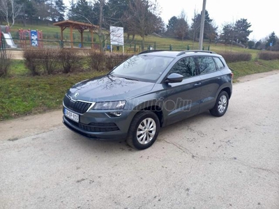 SKODA KAROQ 1.0 TSI Style 116LE/DIGITKLÍMA/TEMPOMAT/NAVIGÁCIÓ/E-H RADAR/TOLATÓKAMERA/1.TULAJ/SÉRÜLÉSMENTES