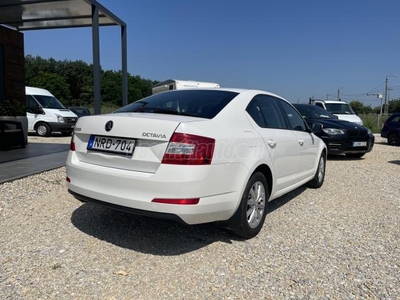 SKODA OCTAVIA 1.6 CR TDI Ambition MAGYARORSZÁGI! SÉRÜLÉS MENTES!