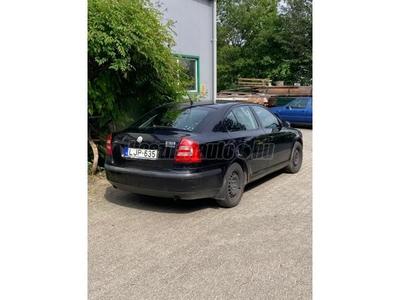 SKODA OCTAVIA 1.6 Elegance