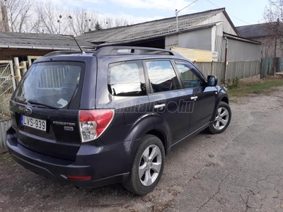 SUBARU FORESTER 2.0 D Comfort (EU5)